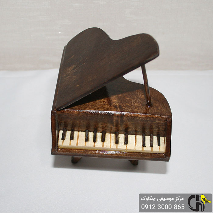 پیانو دکوری چوبی